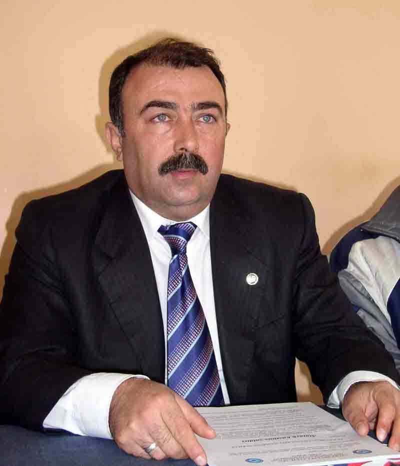 Türk Diyanet Vakıf-Sen Aydın Şubesi üniversite idarecilerini sağduyuya d