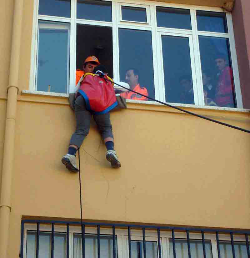 Sivil Savunma’dan başarılı tatbikat