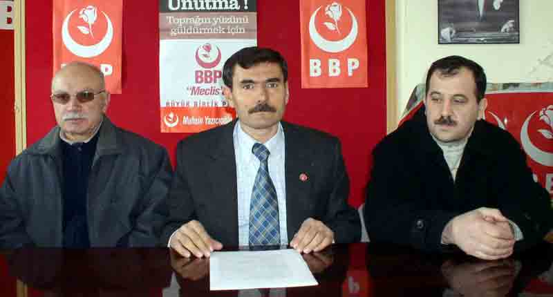 BBP Aydın İl Başkanı Mehmet Yeter, “Vakıflar yasası türban meselesinden