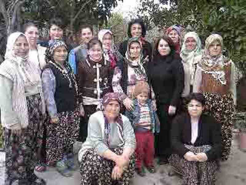 Kuşadası’nda Sağlıklı Gıda Hazırlama Eğitimine yoğun ilgi