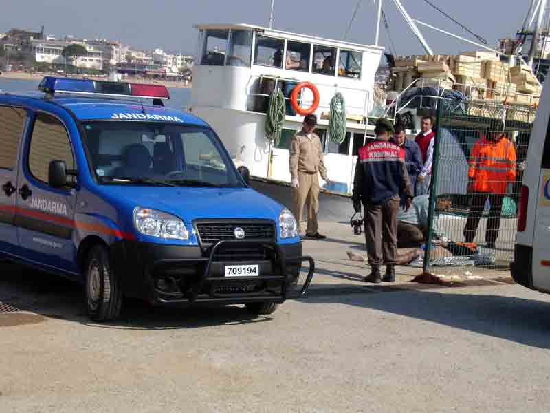 Didim’de erkek cesedi bulundu