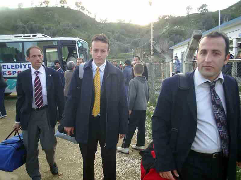 Maçın hakem triosu beğenilmedi