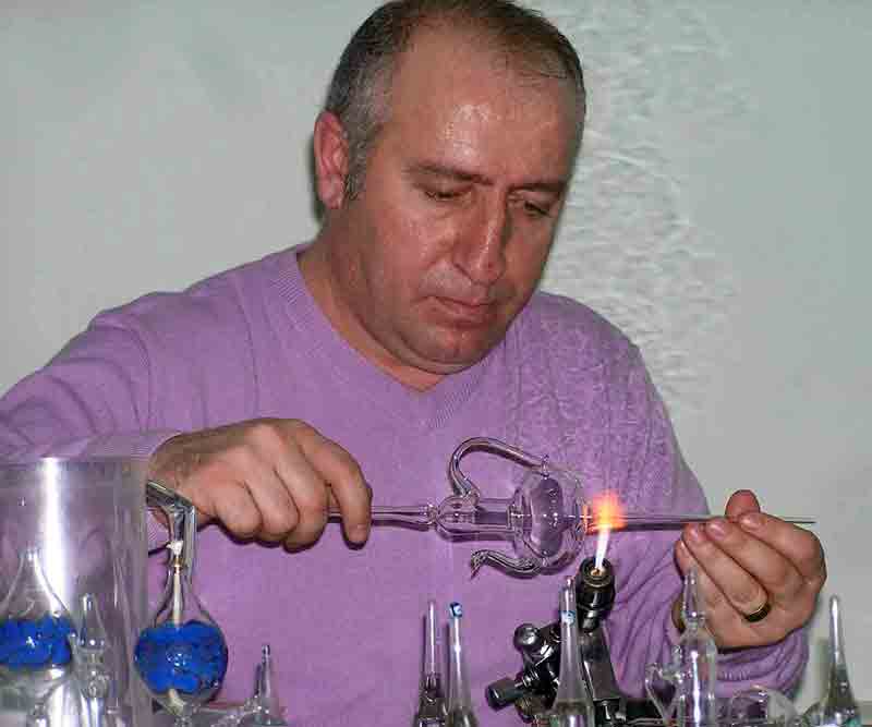 Öğrenci ve velilere Cam Üfleme Sanatı anlatıldı