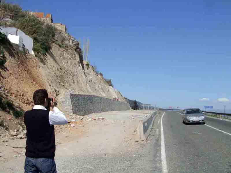 Sazlıköy girişindeki tek şeritli yol için by-pas kararı çıktı!