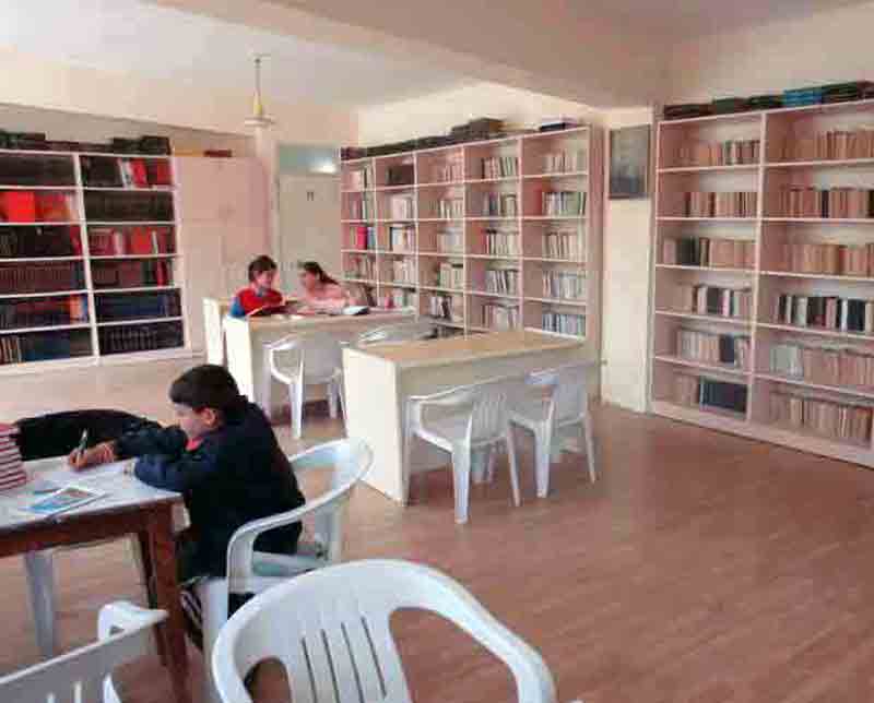 Didim Belediye Kütüphanesi’ne iki adet bilgisayar bağışlandı