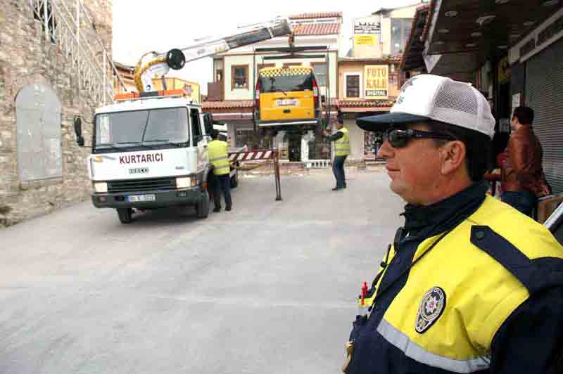 Kuşadası Trafik Ekipleri denetimde