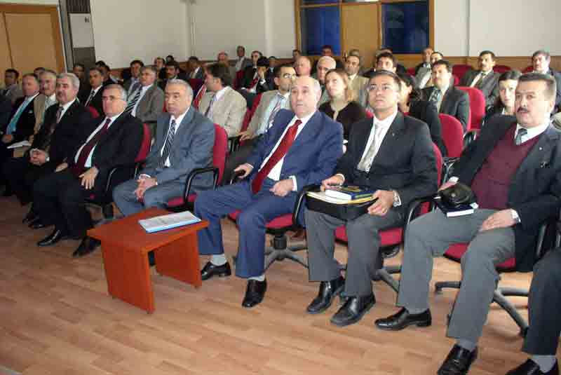 ‘Aydın Tarımsal Kuraklık İl Kriz Merkezi’ ilk toplantısını yaptı