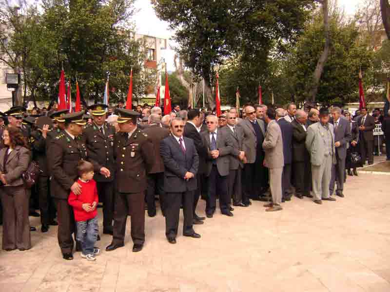 Şehitlerimiz minnet