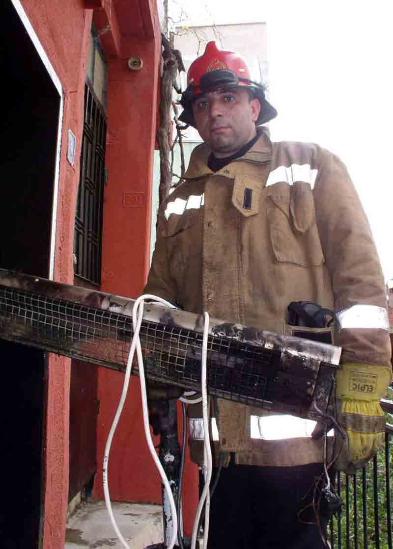 Açık unutulan elektrikli ısıtıcı faciaya neden oluyordu