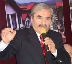 Acar'dan sanayicilere çağrı