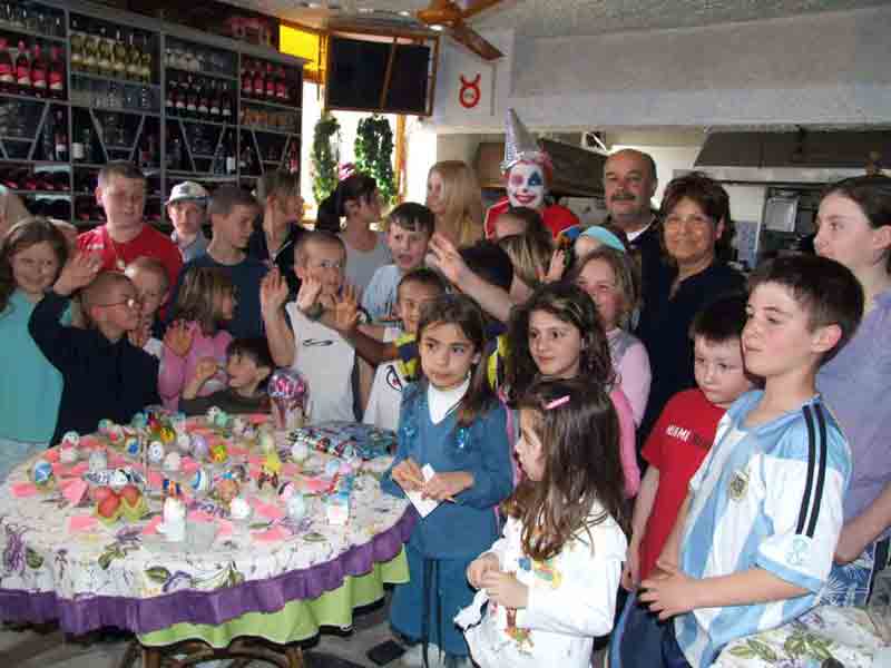 Didim İngilizler’in Paskalya Bayramıyla renklendi