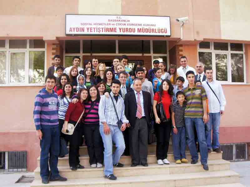 Sosyal Hizmetler Bölümü öğrencilerine eğitim gezisi