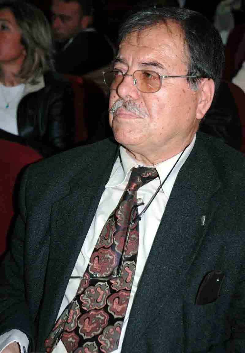 Kuşadası’nda ADD ve ÇYDD’den gözaltlarına kınama