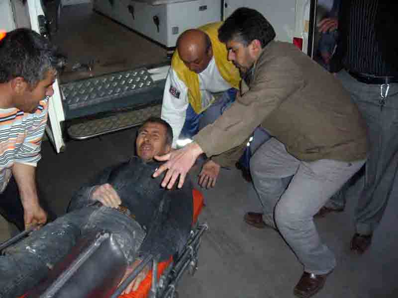 Yoldan çıkan minibüs dağa tırmandı; 9 yaralı