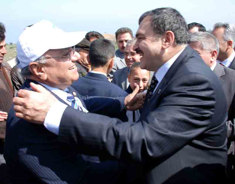 Söke Ovası’nın sulama sorunu Bakan Eroğlu’na anlatıldı