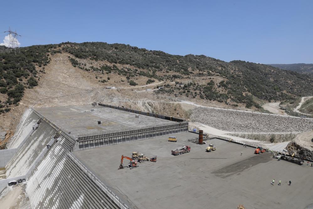 Sarıçay Barajı’nda çalışmalar hız kesmiyor