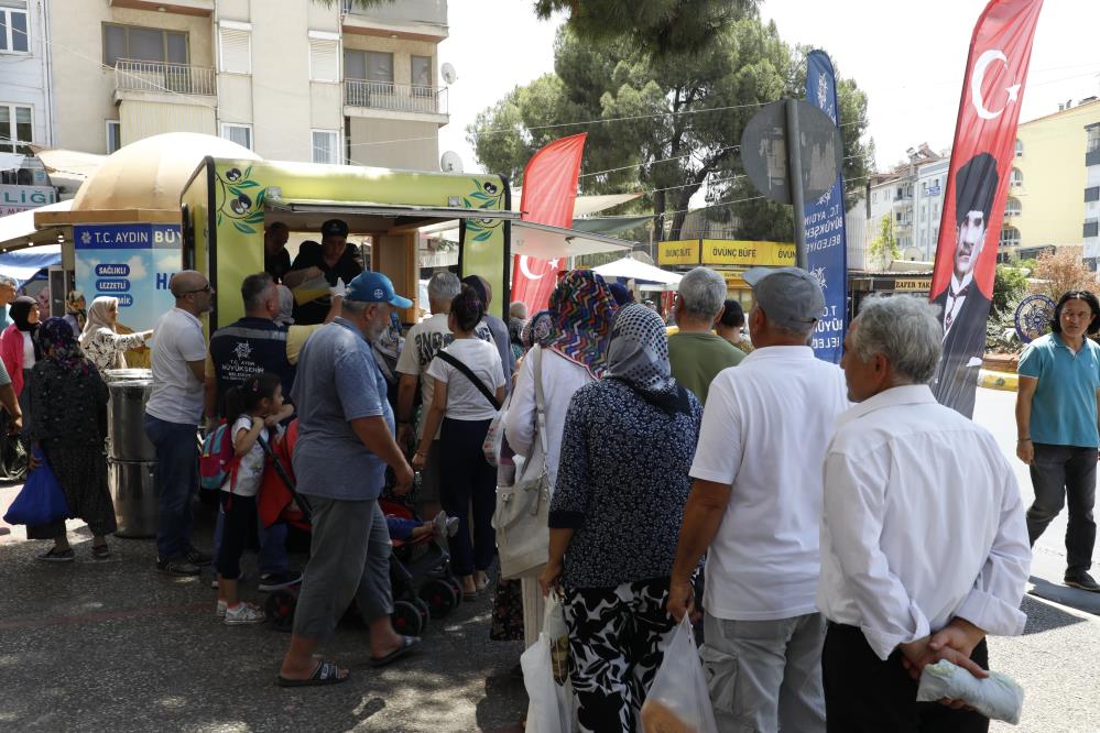 Aydın Büyükşehir Belediyesi’nden serinleten uygulama