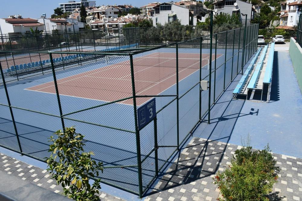 Kuşadası’nda tenis kulübü için geri sayım başladı