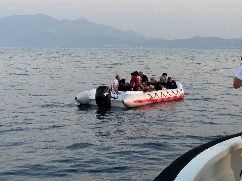 Aydın’da 24 düzensiz göçmen kurtarıldı