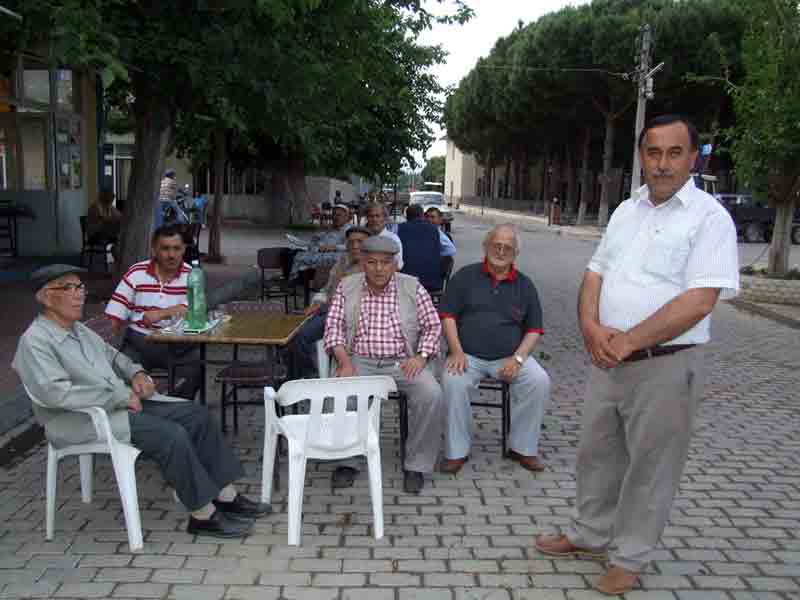 Arasan, “Maaş için değil, hizmet üretmek için başkanlığa soyundum”