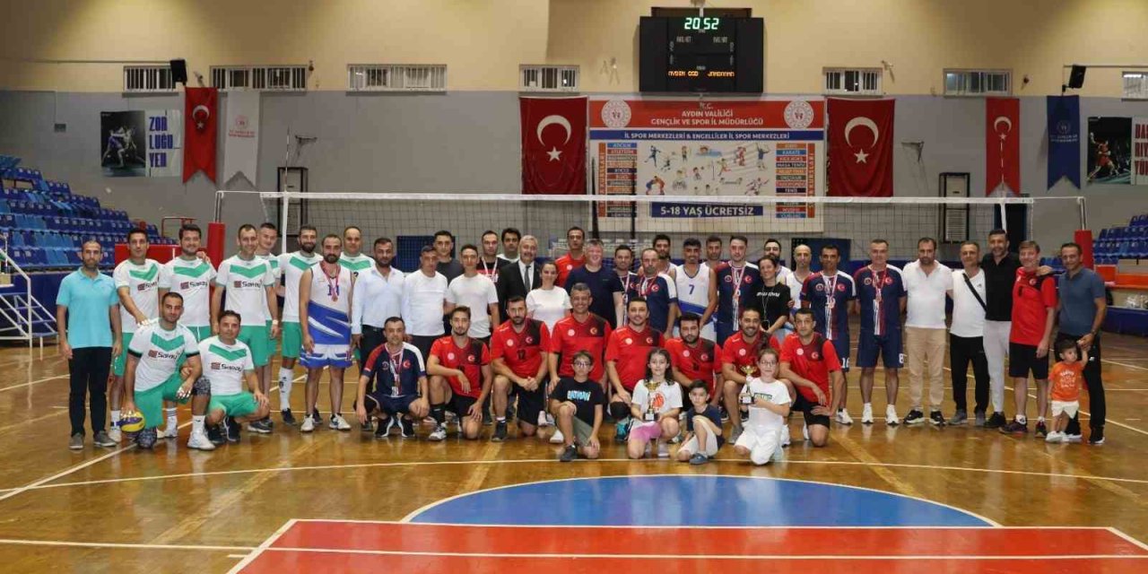 Kamu Spor Oyunları Voleybol Müsabakaları sona erdi