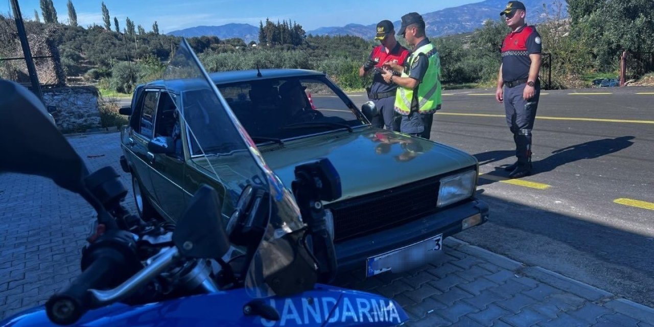 Trafik kurallarına uymayan 6 sürücü cezadan kaçamadı