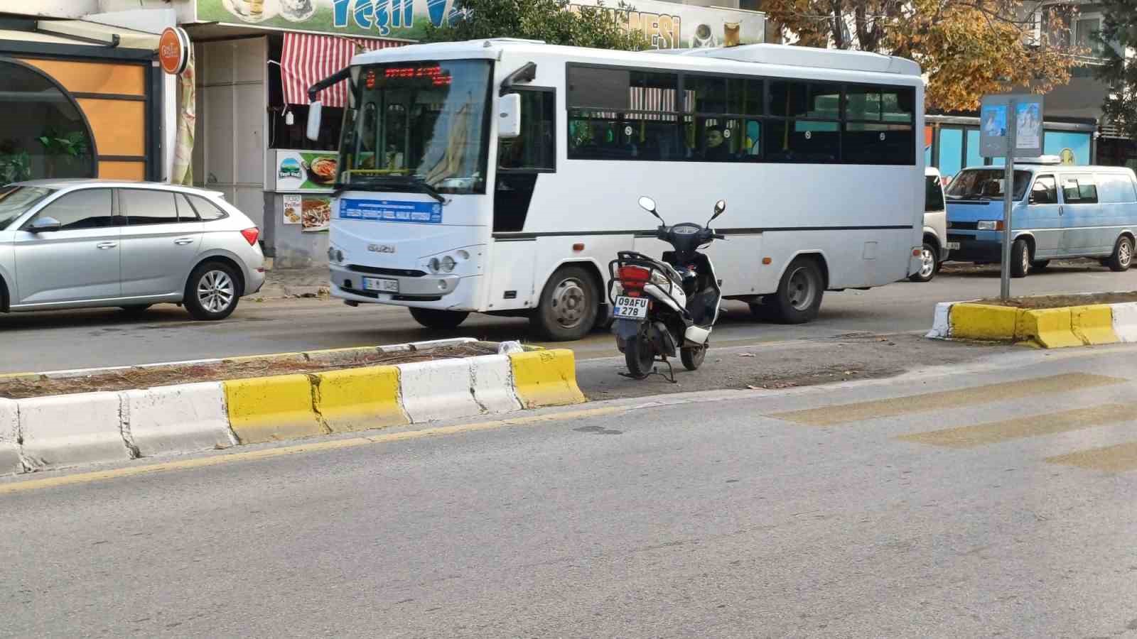 Otomobil ile motosiklet çarpıştı: 1 yaralı