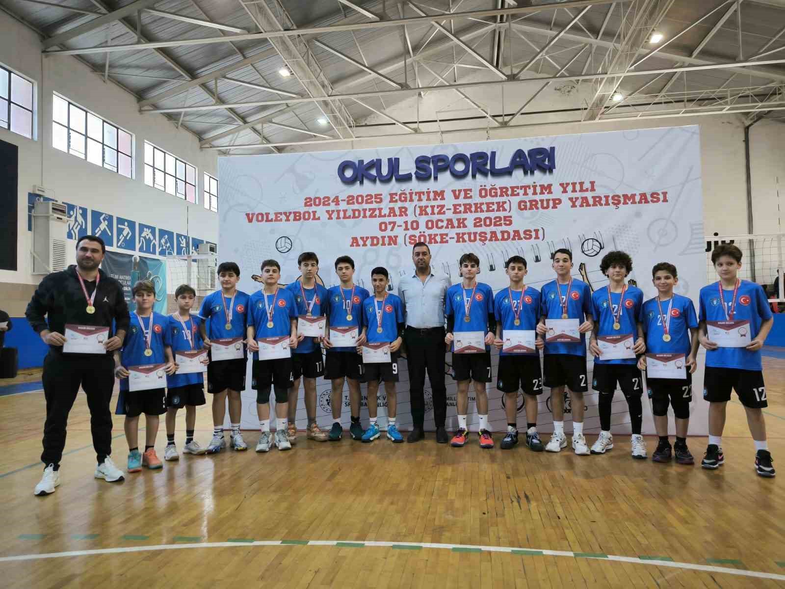 Okul sporları voleybolda yarı finalistler belli oldu