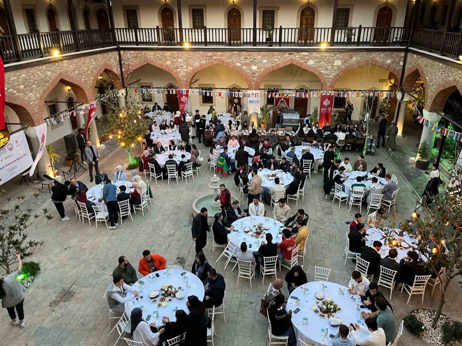 Aydın’da Uluslararası öğrenciler iftarda buluştu