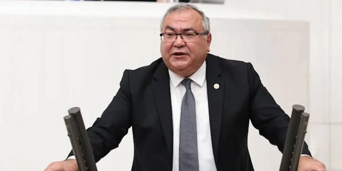 SÜLEYMAN BÜLBÜL: “TAKSİM’DE ANAYASA ASKIDA, HUKUK YOK SAYILIYOR!”