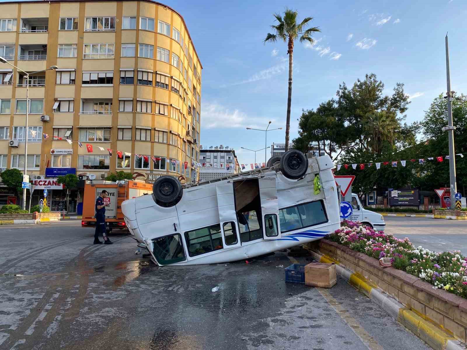 Nazilli’de trafik kazası: 3 yaralı