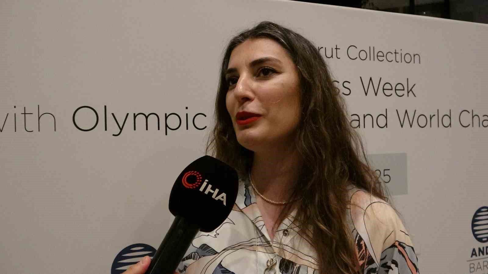 Neslihan Demir: "Kızlarımızın, tekrardan Türk kadının gücünü herkese göstereceklerine inanıyorum"