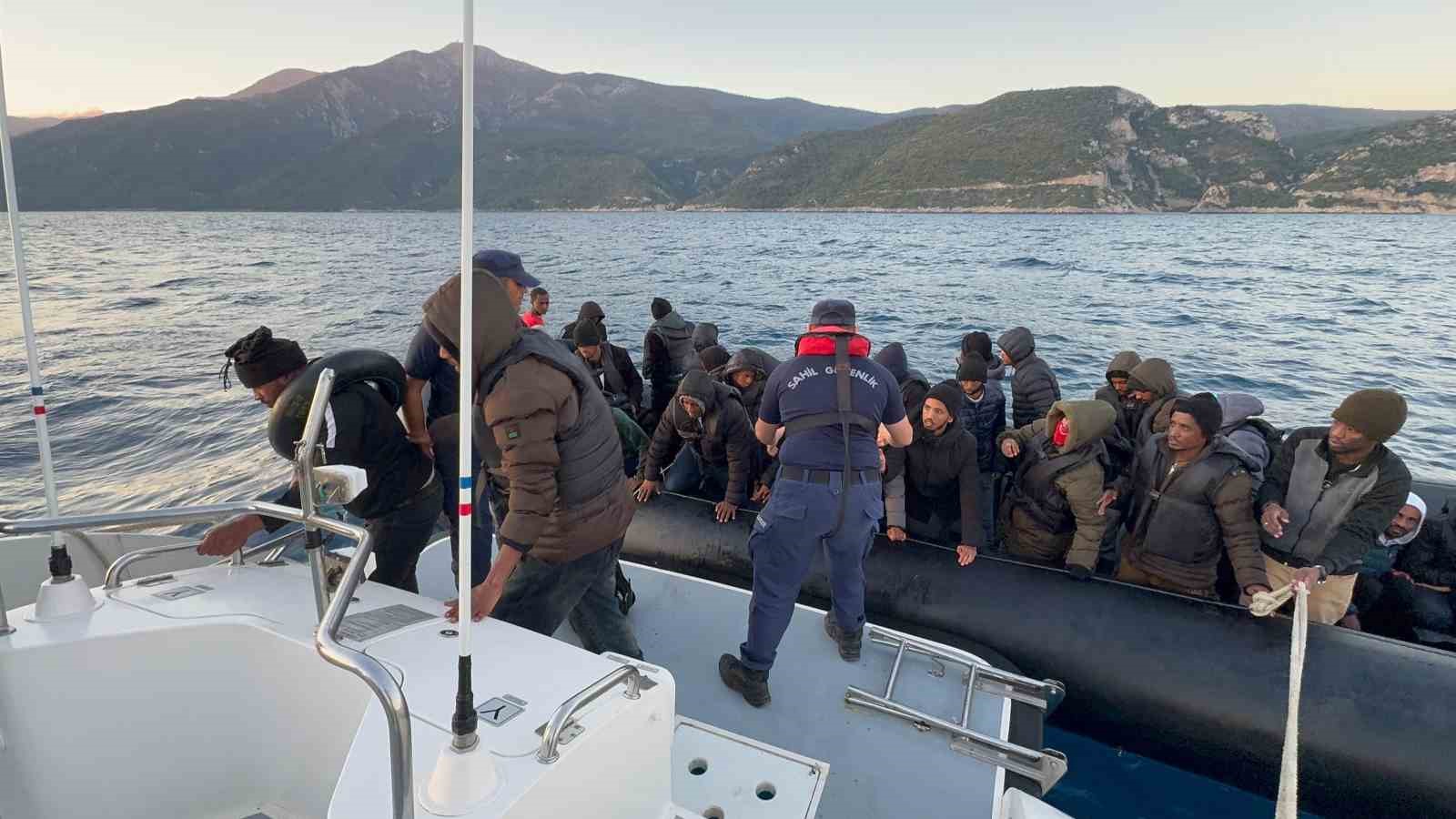 Aydın’da 1 ayda 132 düzensiz göçmen kurtarıldı