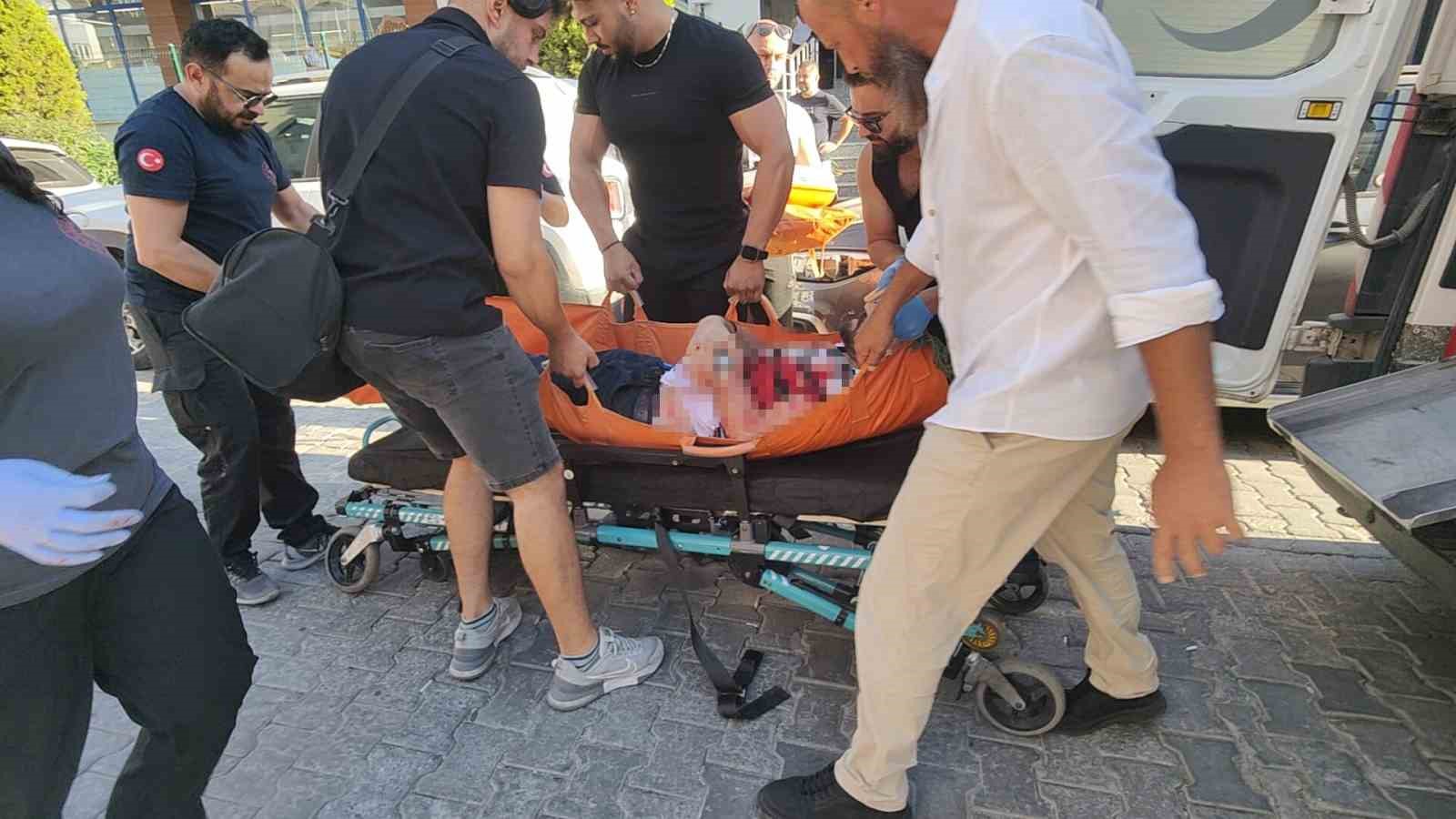 Kuşadası’nda kiracı dehşeti: Ev sahibini bıçakladı