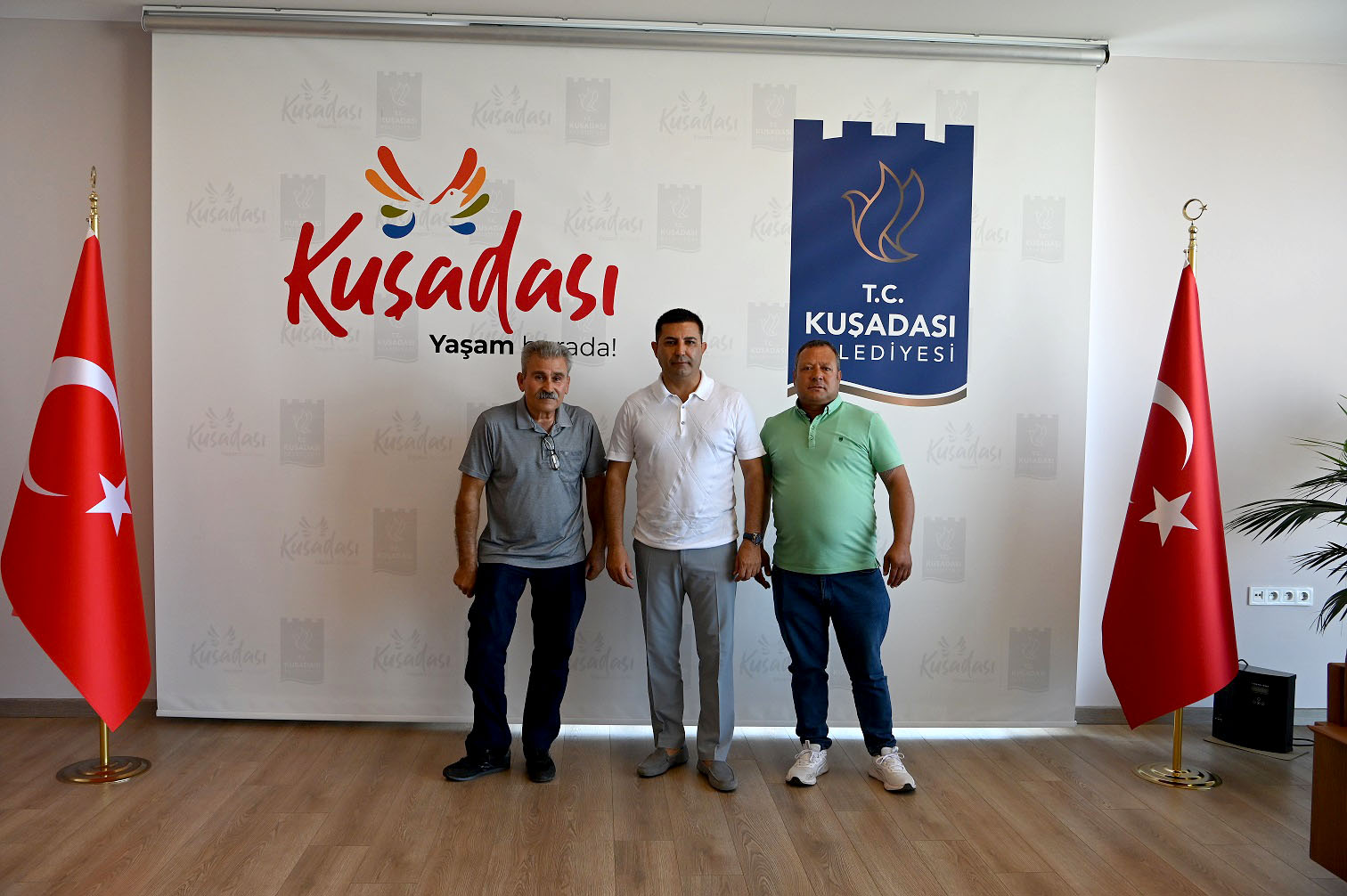 EGE TAHTACILAR DENEĞİ SÖKE ŞUBE BAŞKAN ÖMER GÜNEL’İ MAKAMINDA ZİYARET ETTİ