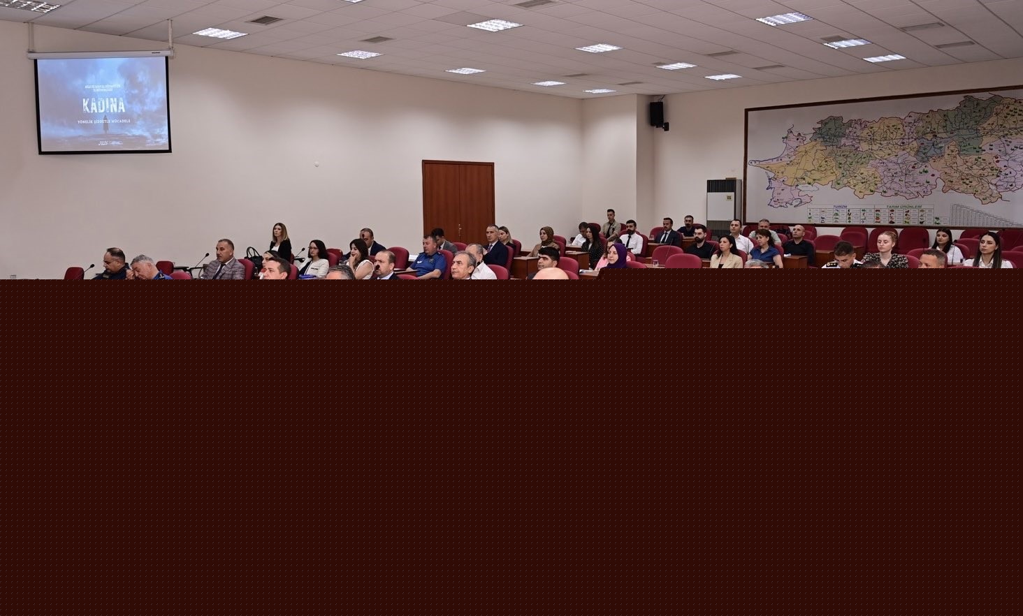 Aydın’da kadına karşı şiddet masaya yatırıldı