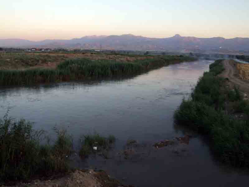 Menderes gümbür gümbür
