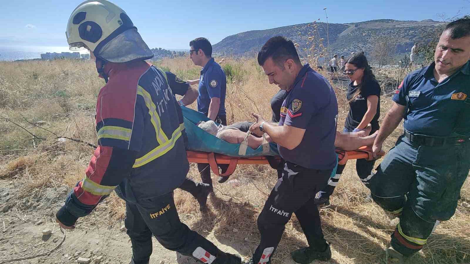 Patlıcan közlerken uçurumdan yuvarlandı