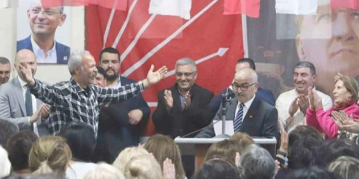 SÖKE’DE BEYAZ LİSTENİN ADAYI AKMAZLAR’IN BAŞKAN YARDIMCISINDAN BAŞKAN ARIKAN’A DESTEK
