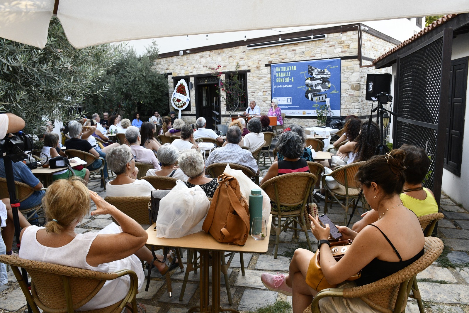 HATIRLAYAN MAHALLE GÜNLERİ İKİNCİ GÜNÜNDE DE YOĞUN İLGİ GÖRDÜ