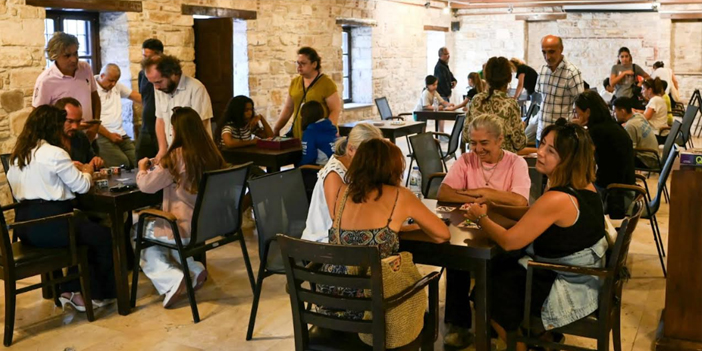 HER YAŞTAN KUŞADALI BU ETKİNLİKTE BİR ARAYA GELDİ