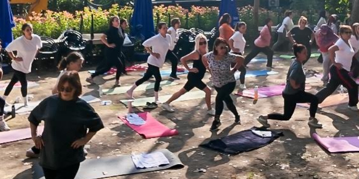 “HAREKETE GEÇ MUTLULUĞU SEÇ”