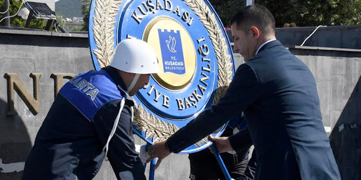 KUŞADASI’NDA CUMHURİYET COŞKUSU BAŞLADI