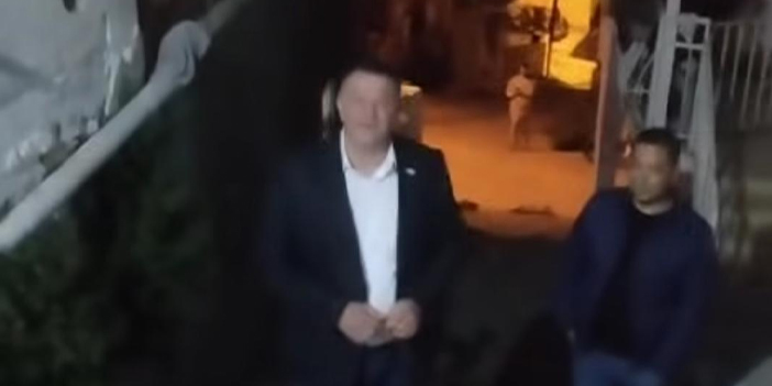 Kuşadalı Romanlardan İYİ Partililere Sert Tepki: “Bizi Kirli Siyasetinize Alet Edemezsiniz!”