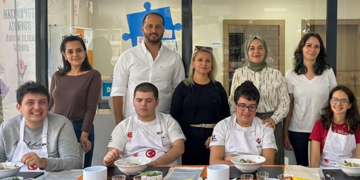 EFELER’İN ÖZEL BİREYLERİ “MESLEK MUTFAĞI”NDA ÜRETİME BAŞLADI