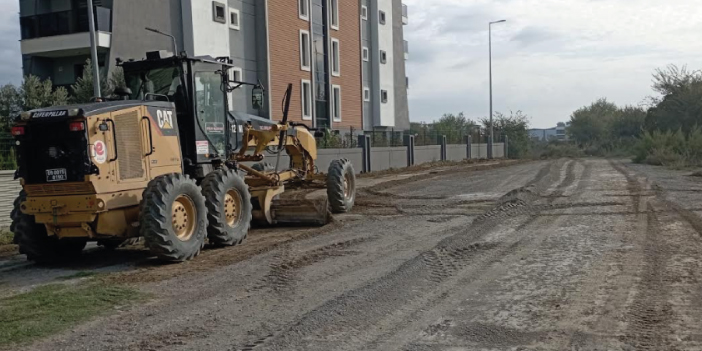 EFELER BELEDİYESİ MODERN YOLLAR İÇİN ÇALIŞMALARINA DEVAM EDİYOR