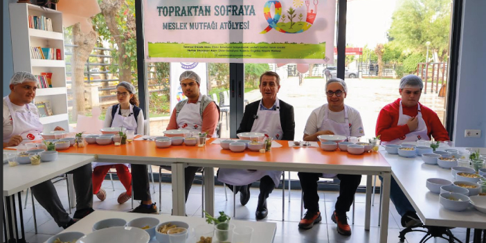 BAŞKAN YETİŞKİN ÖZEL BİREYLERLE ÜRETMENİN DEĞERİNİ PAYLAŞTI