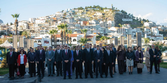 KUŞADASI’NDA 24 KASIM ÖĞRETMENLER GÜNÜ KUTLANDI