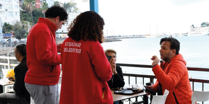 KUŞADASI BELEDİYESİ İLE HALK ARASINDAKİ KÖPRÜ: “GÜVERCİN MASA”