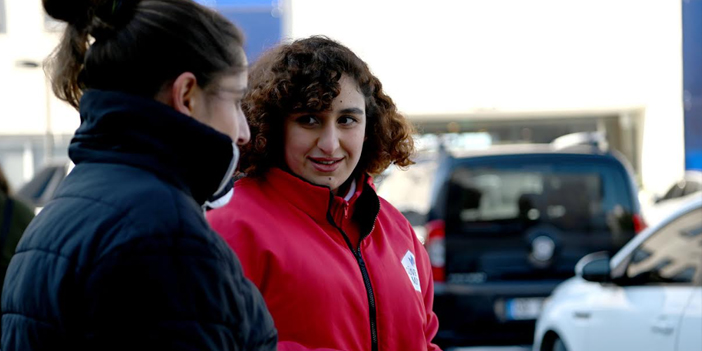 KUŞADASI BELEDİYESİ’NİN BESLENME ÇANTASI DESTEĞİNE TAM NOT